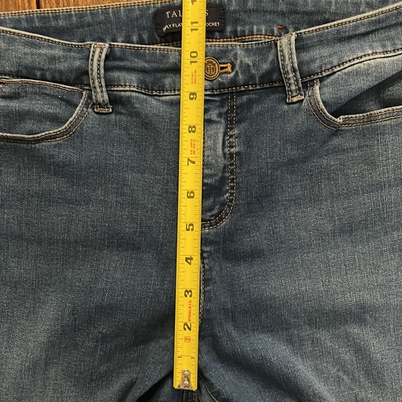 TALBOTS Sz 10 Simply Flattering Jeans - Picture 6 of 8